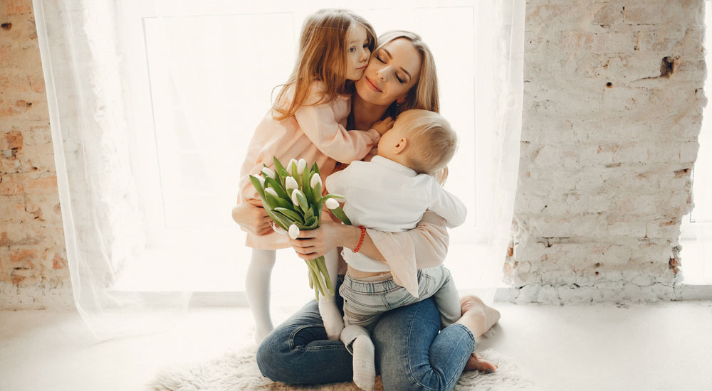 yeni doğum yapmış birine anneler gününde ne hediye alınır